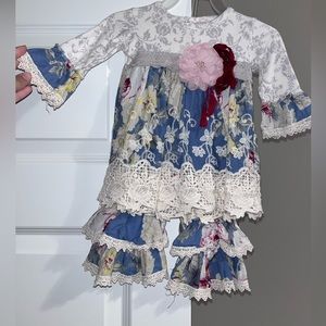 6-9 month baby fall/winter set. Haute baby brand lightly worn, great condition.